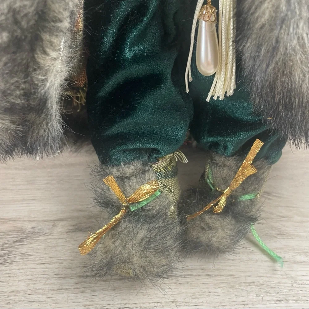 VNTG Russian-Style Santa Claus Father Christmas Doll Green Velvet Fur Trim 14”